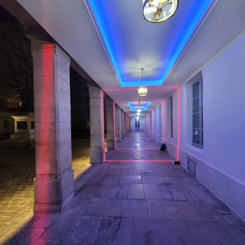 INSTITUT NATIONAL DES JEUNES SOURDS