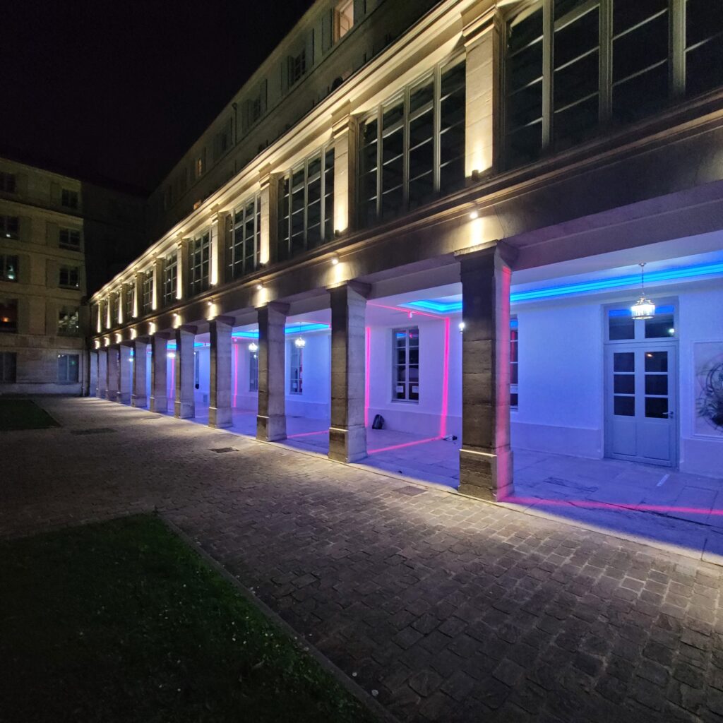 INSTITUT NATIONAL DES JEUNES SOURDS