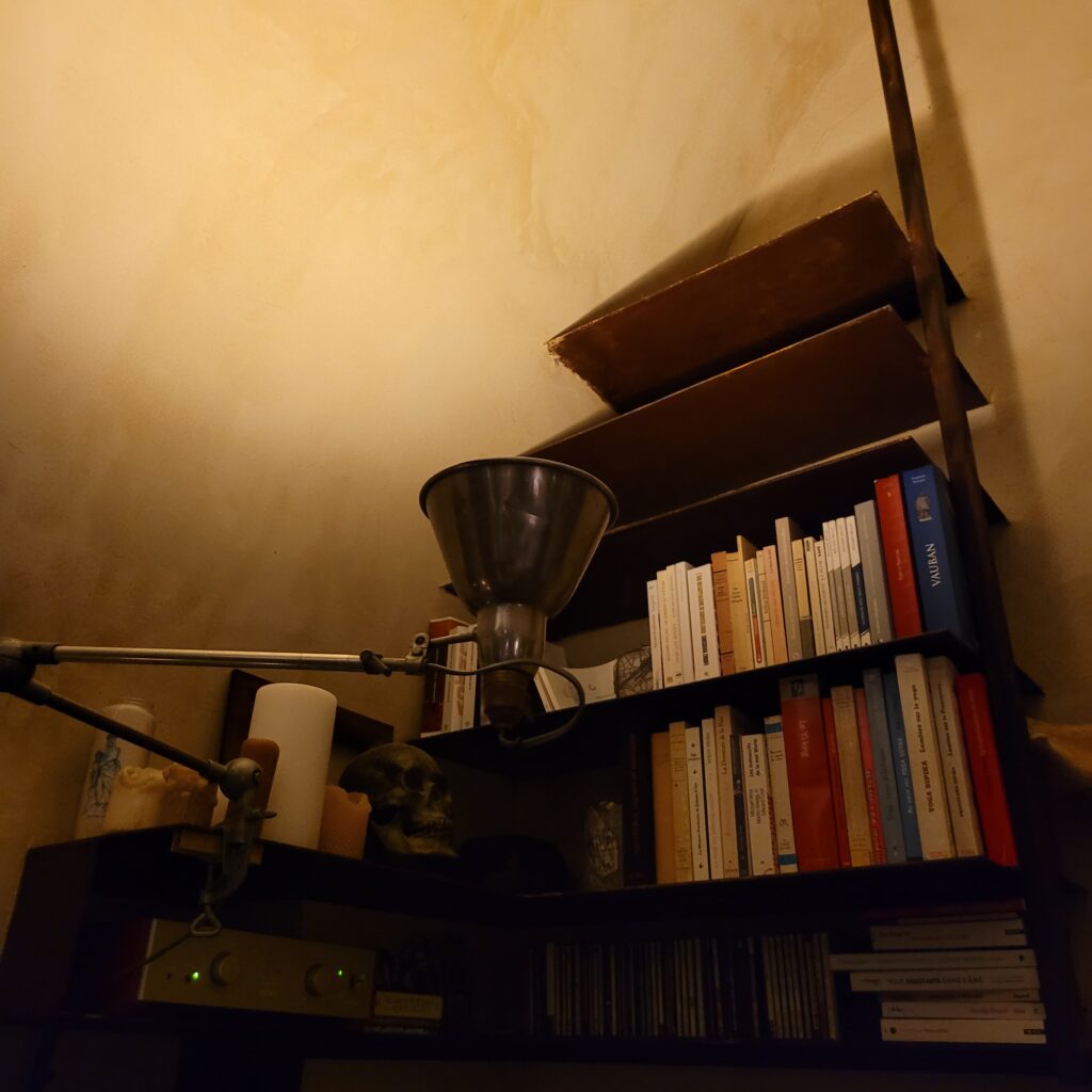 CABANE VEAUBAN