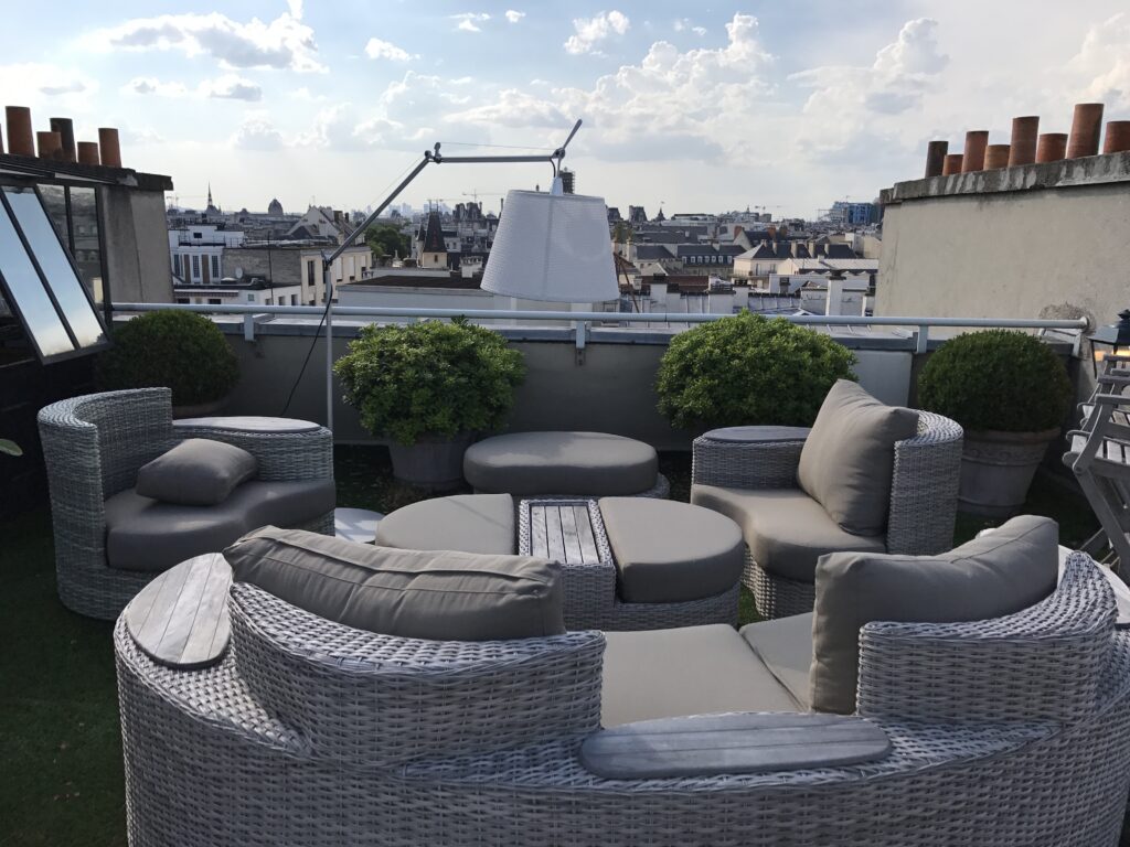 ROOFTOP PRIVE