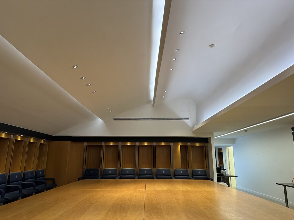 VESTIAIRES JOUEURS – PARC DES PRINCES