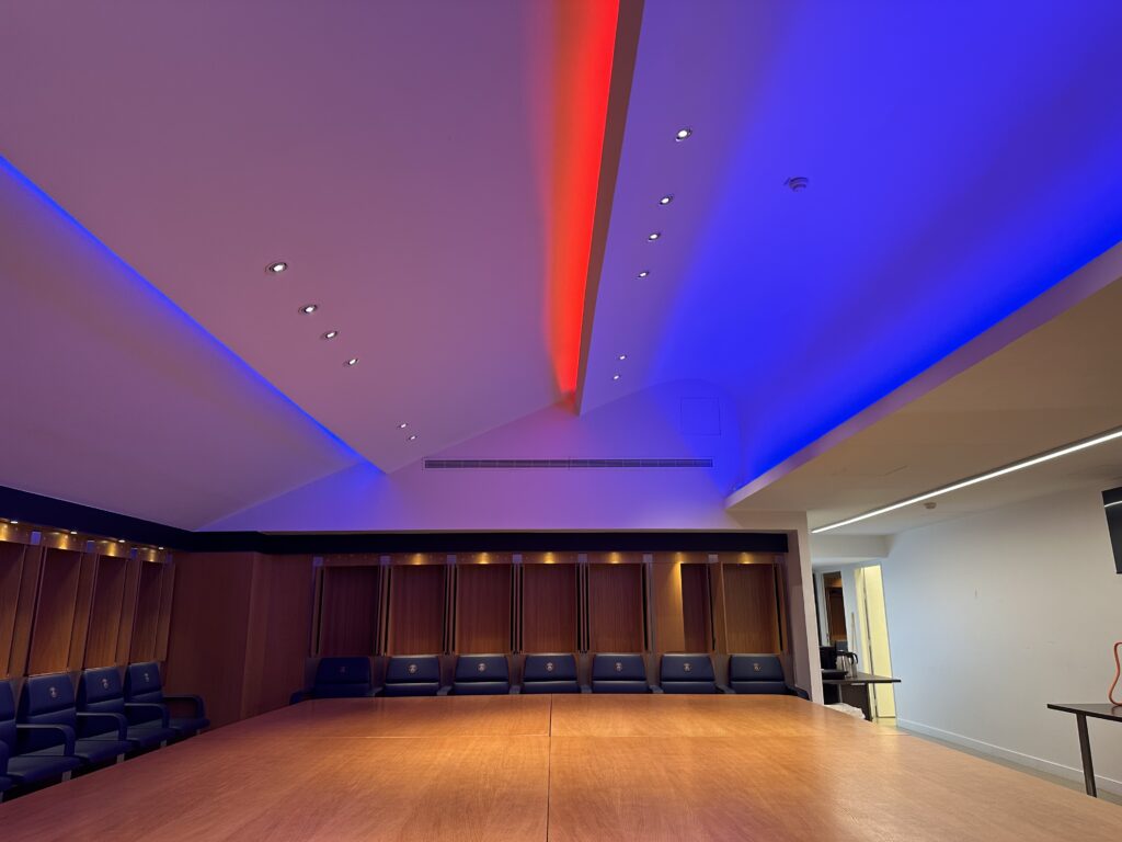 VESTIAIRES JOUEURS – PARC DES PRINCES