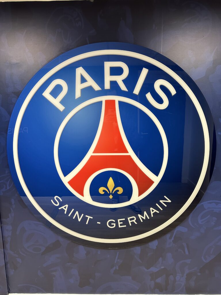 VESTIAIRES JOUEURS – PARC DES PRINCES